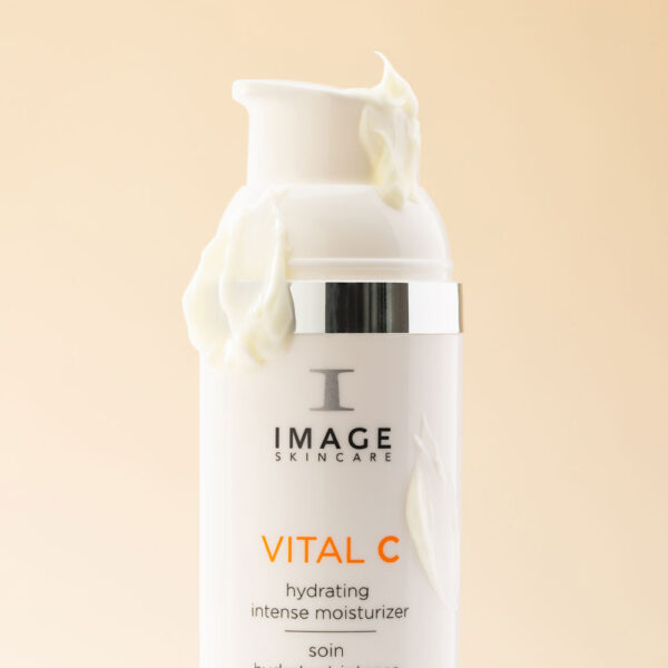 IMAGE_Skincare_Vital_C_hydrating_intense_moisturizer_texture VITAL C Sügavniisutav näokreem